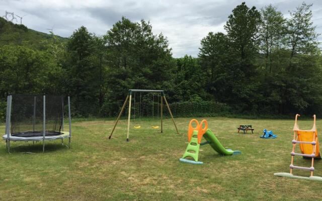 Country Villa Altare