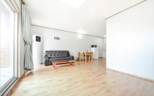 Yangyang Water Sol Valley Pension