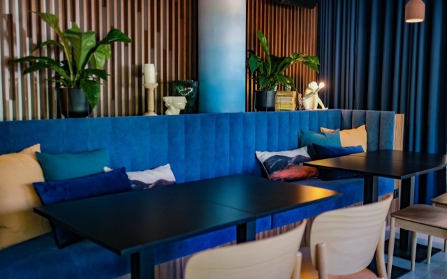 LIVE Hotels Bordeaux Lac