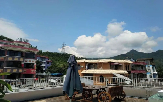 StarChain Beauty Coast Guest House (Shenzhen Guanhu Branch)
