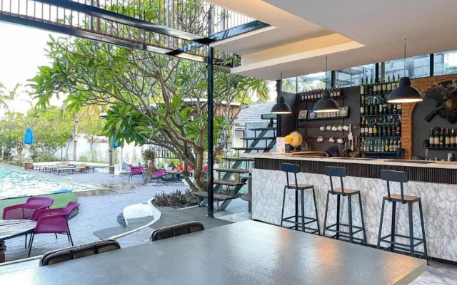 The Living Pool Villas