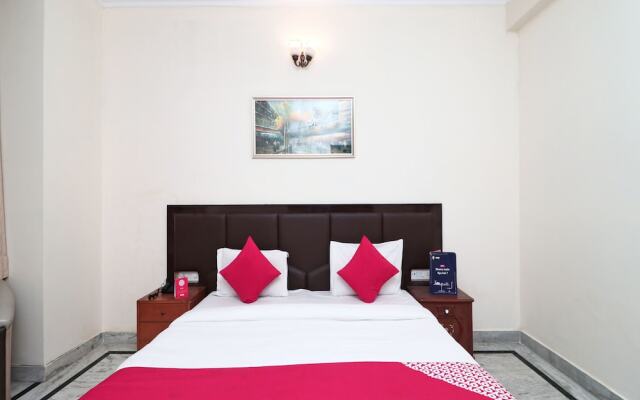 OYO 16167 Hotel Golf View Dlf