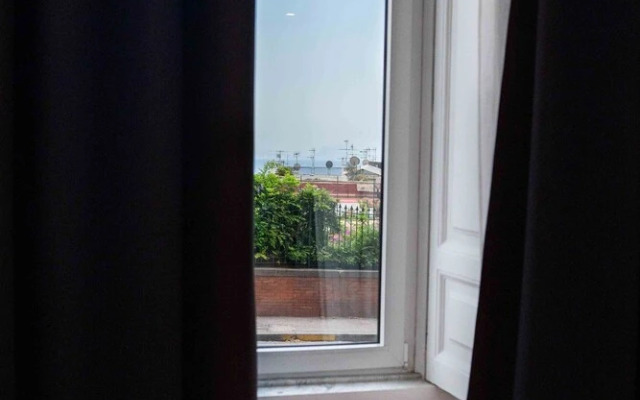 Mareluna Rooms