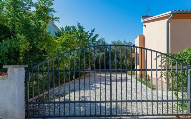 Ena Pula Comfortable Holiday Residence