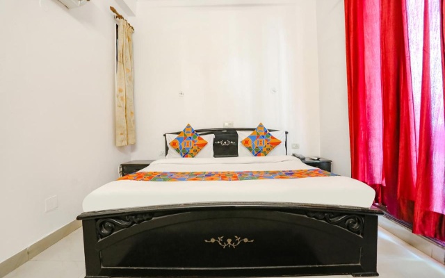 FabHotel Velvet Suites