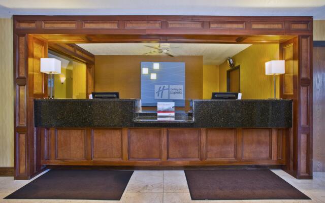 Holiday Inn Express Mackinaw City by IHG