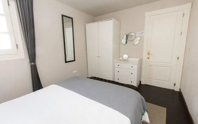 Orangesquare-4bedroom -4 Bathrooms-8 Guests