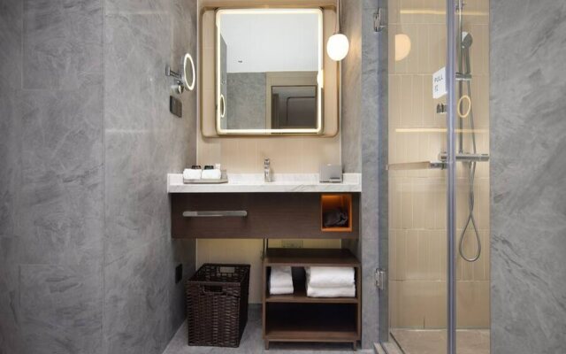 HOME2 SUITES BY HILTON Naning