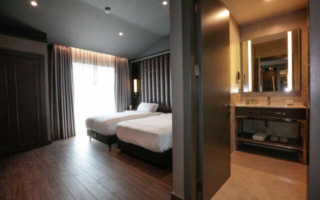 DoubleTree by Hilton Hotel Izmir Airport