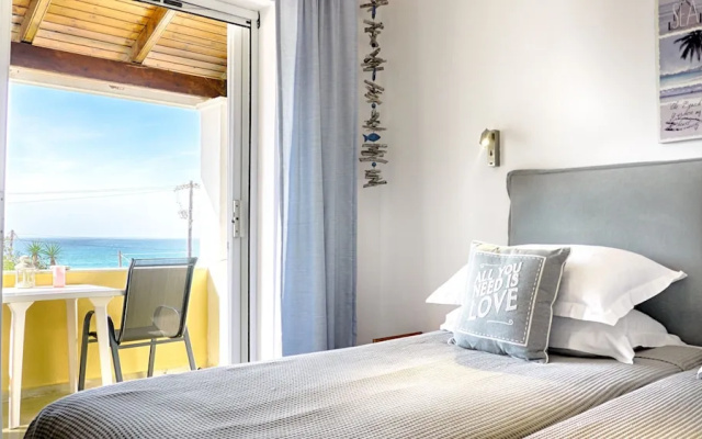 Vistonia Studio 5 Directly on the Beach With sea View