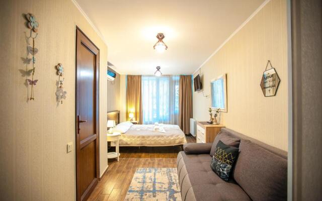 Apartment on L.Meskhishvili Turn