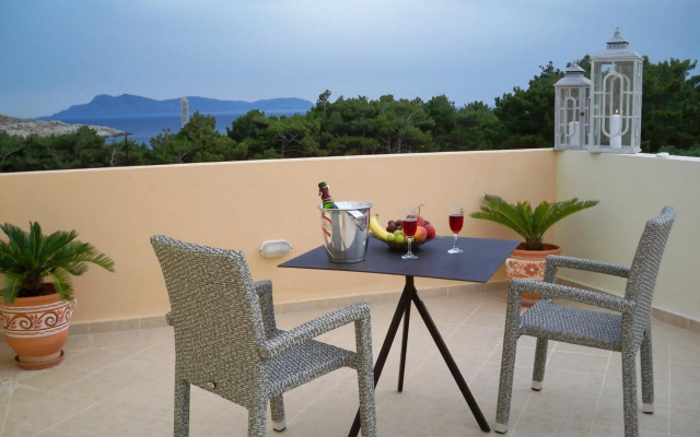 Miraluna Hotel