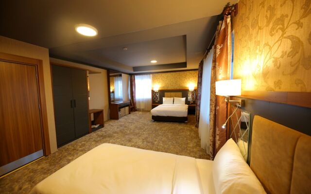 Taht Palace Hotel