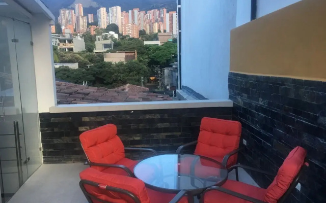 Lleras 402