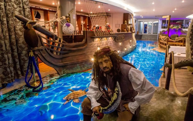 Pirates Resort Mamaia