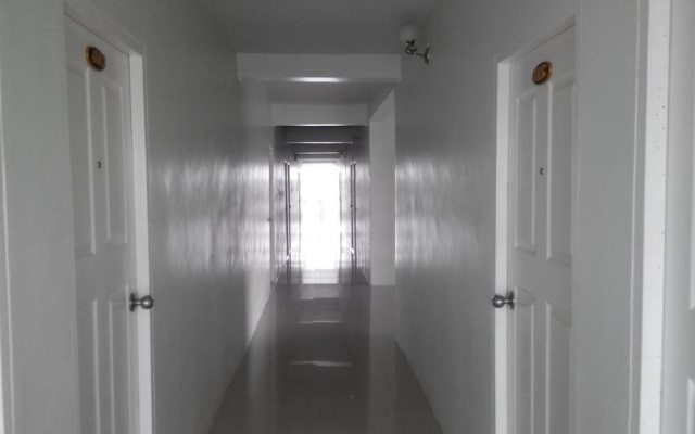 Tisaraporn Resident – Hotel Rooms – Lam Luk Ka