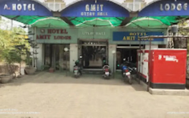 Hotel Amit Lodge