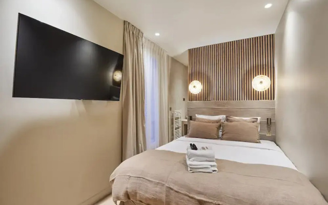 Sublime Apartment Rue Royale/madeleine