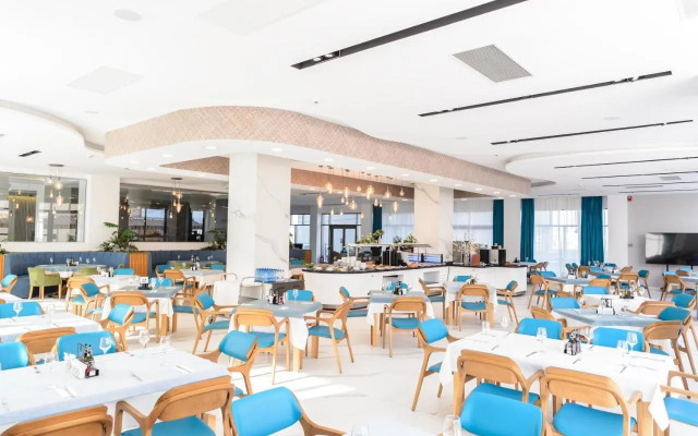 Mirage Beach Spa Hotel