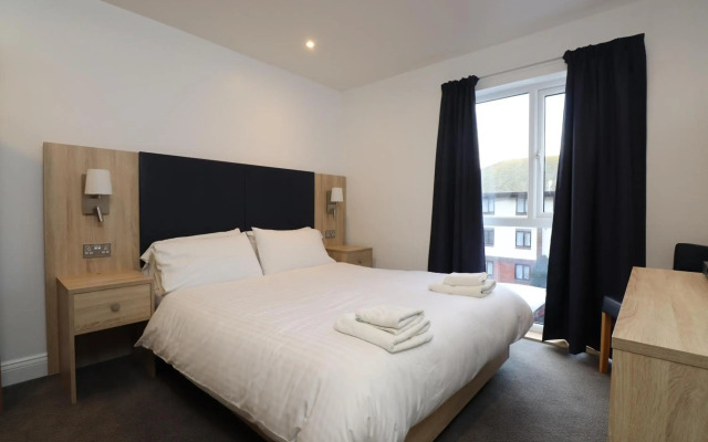 Russell Hotel