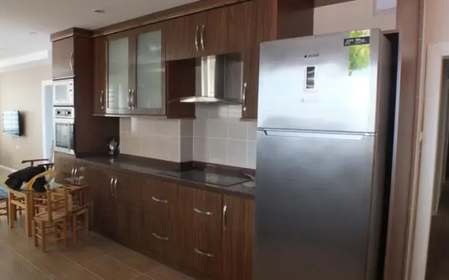 Azak Residence