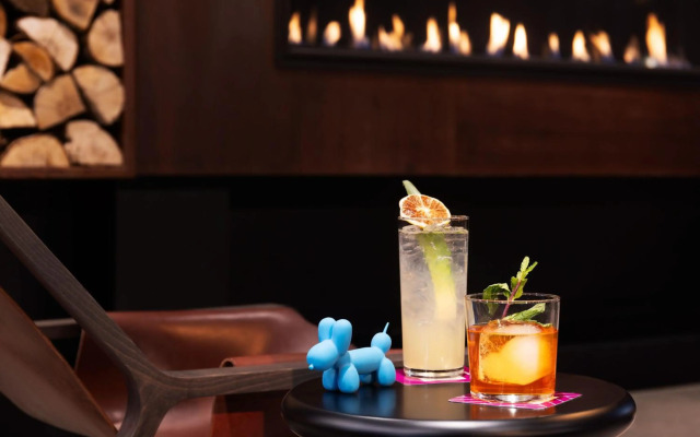 Moxy Halifax Downtown