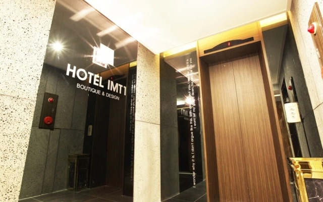 IMT 1 Hotel Wolgot