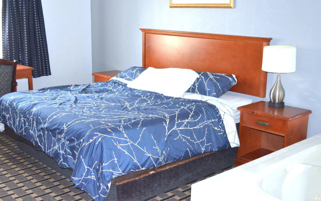 Americas Best Value Inn & Suites St. Cloud