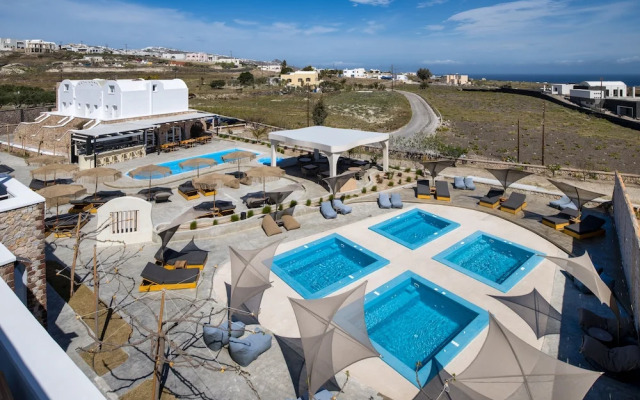 Aelia Luxury Suites Santorini