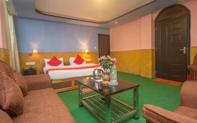 OYO 29329 Lookboong Hotel