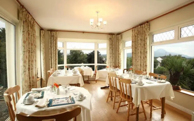 Adare House Bed & Breakfast