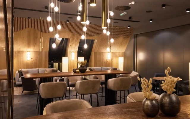 Bor Hotel by Karisma