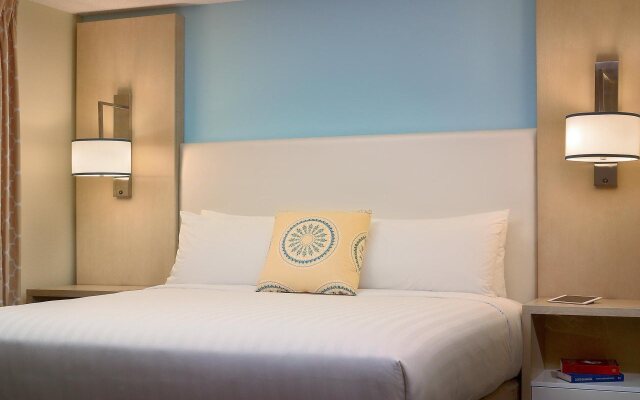 Sonesta ES Suites Somerset