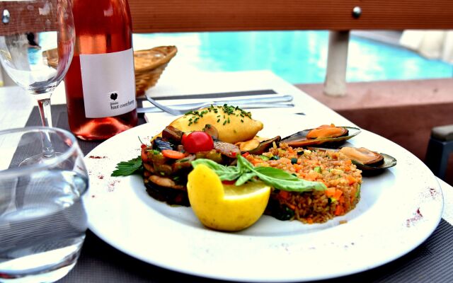 The Originals City, Le Mas de Grille