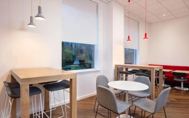 Holiday Inn Express Strathclyde Park M74 JCT 5 by IHG