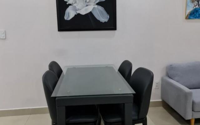 Hani's Premium APT/ML1/2Bed/2Bath/Free Pool&Gym