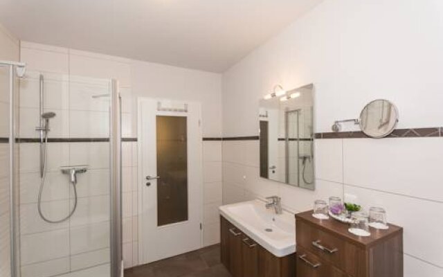 Apartment Haus Kleiner Falke