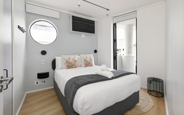 The Flamingo Sea Point Prom One Bed Balcony
