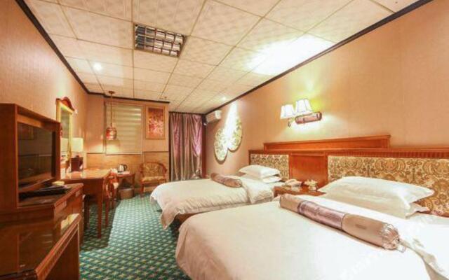 Jinhu Hotel