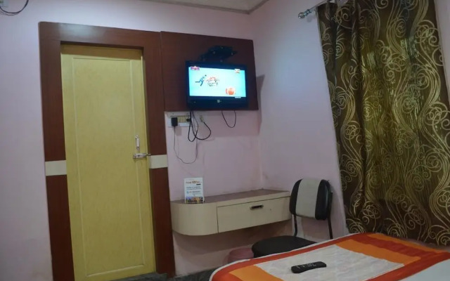 OYO 49639 Nirmala Residency