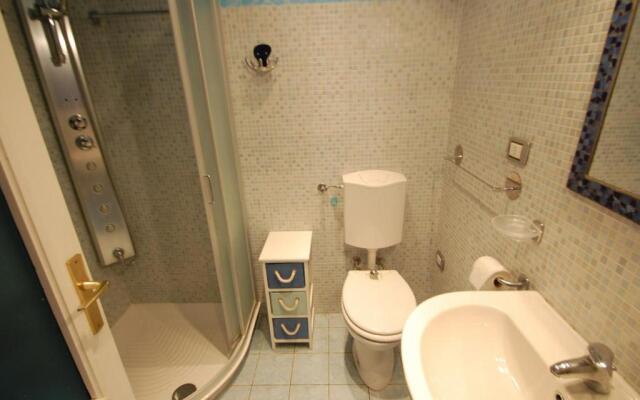 Studio Menton, 1 pièce, 3 personnes - FR-1-196-276