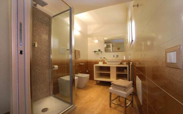 Smart Suite & Apartments