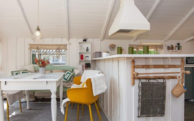 6 Person Holiday Home in Hemmet