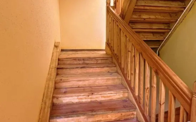 Danba Coni Bocang Homestay