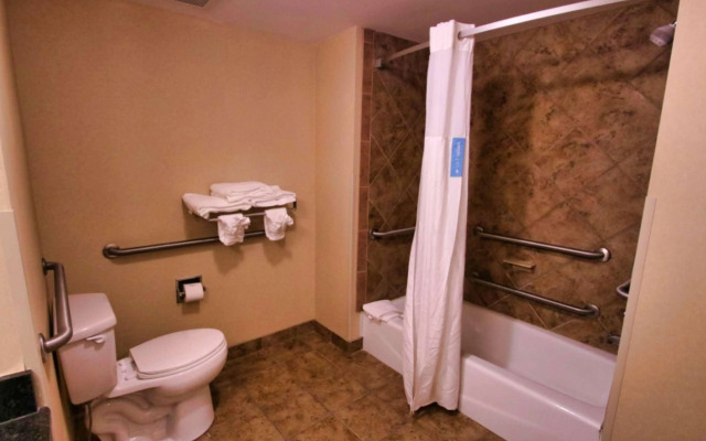 Hampton Inn & Suites Jacksonville - Beach Blvd/Mayo Clinic