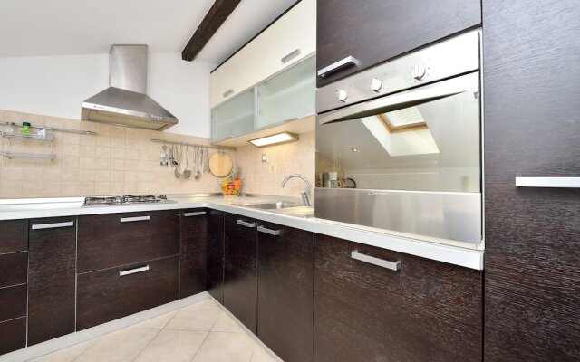 Beautiful sea View Apartment