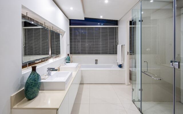 Dolphin Coast YOLO Spaces – Beach House Villa