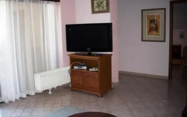 Apartments Miloš