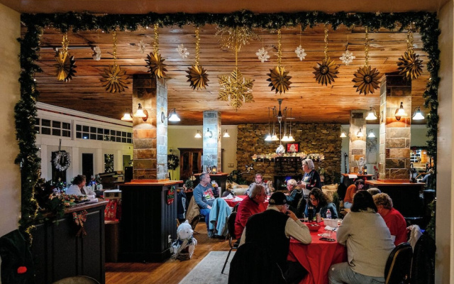 Osceola Lake Inn
