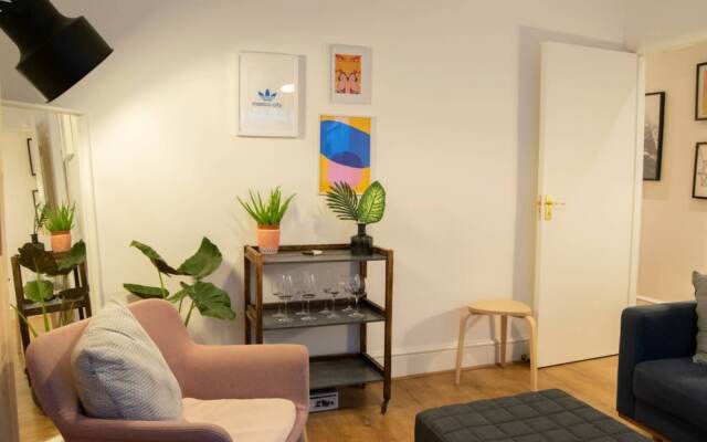 Charming 1 Bedroom Flat With Patio In Hackney